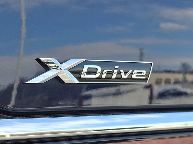 Used 2020 BMW 745e xDrive image 35