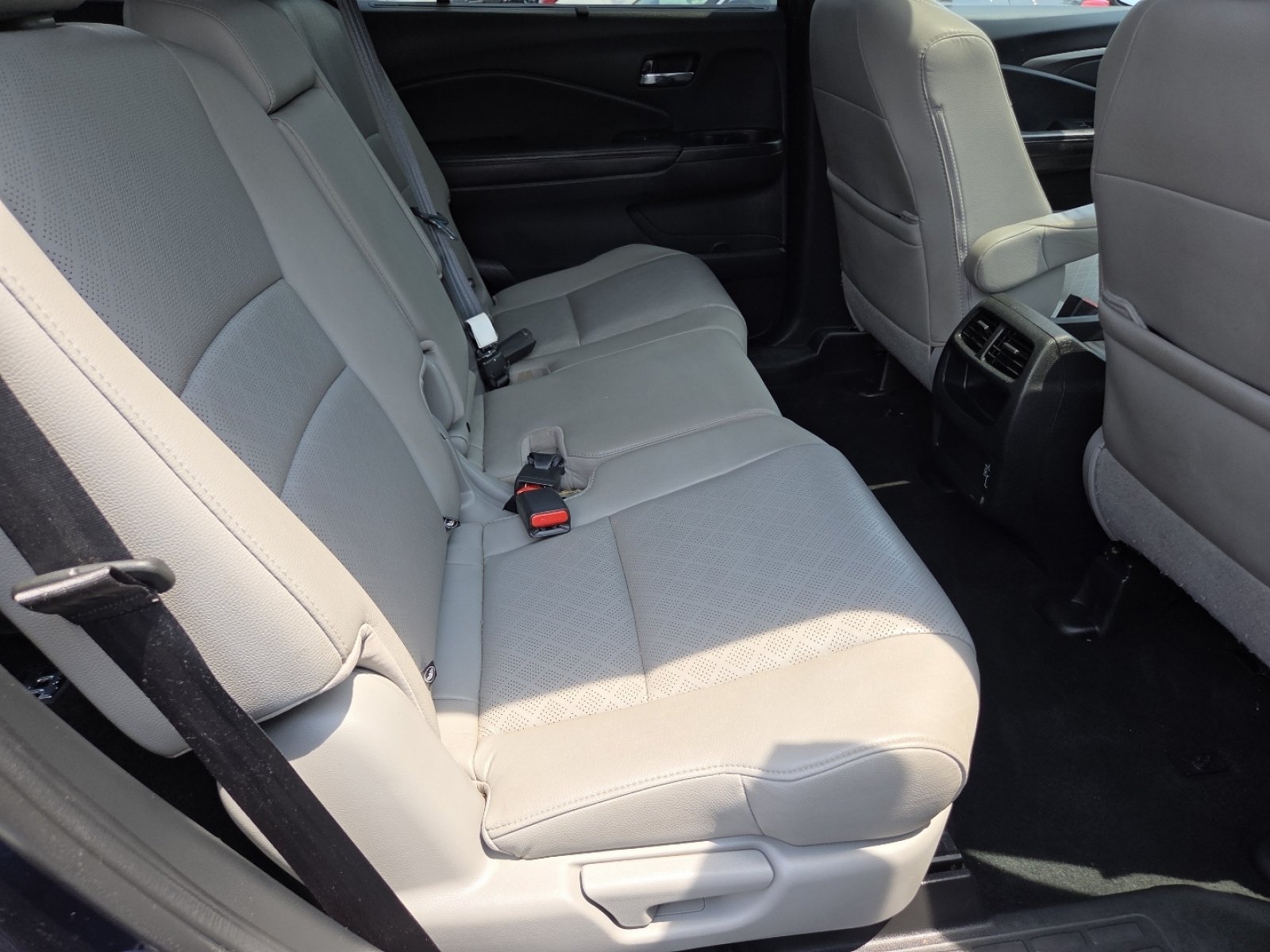 Used 2021 Honda Passport EX-L image 28