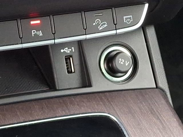 Used 2021 Audi Q5 2.0T Premium w/ Convenience Package image 28