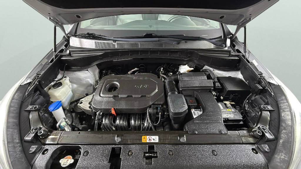Used 2018 Hyundai Santa Fe Sport image 35