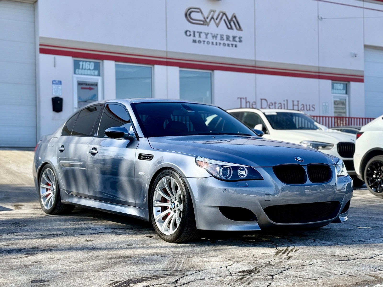 Used 2006 BMW M5 RWD image 1
