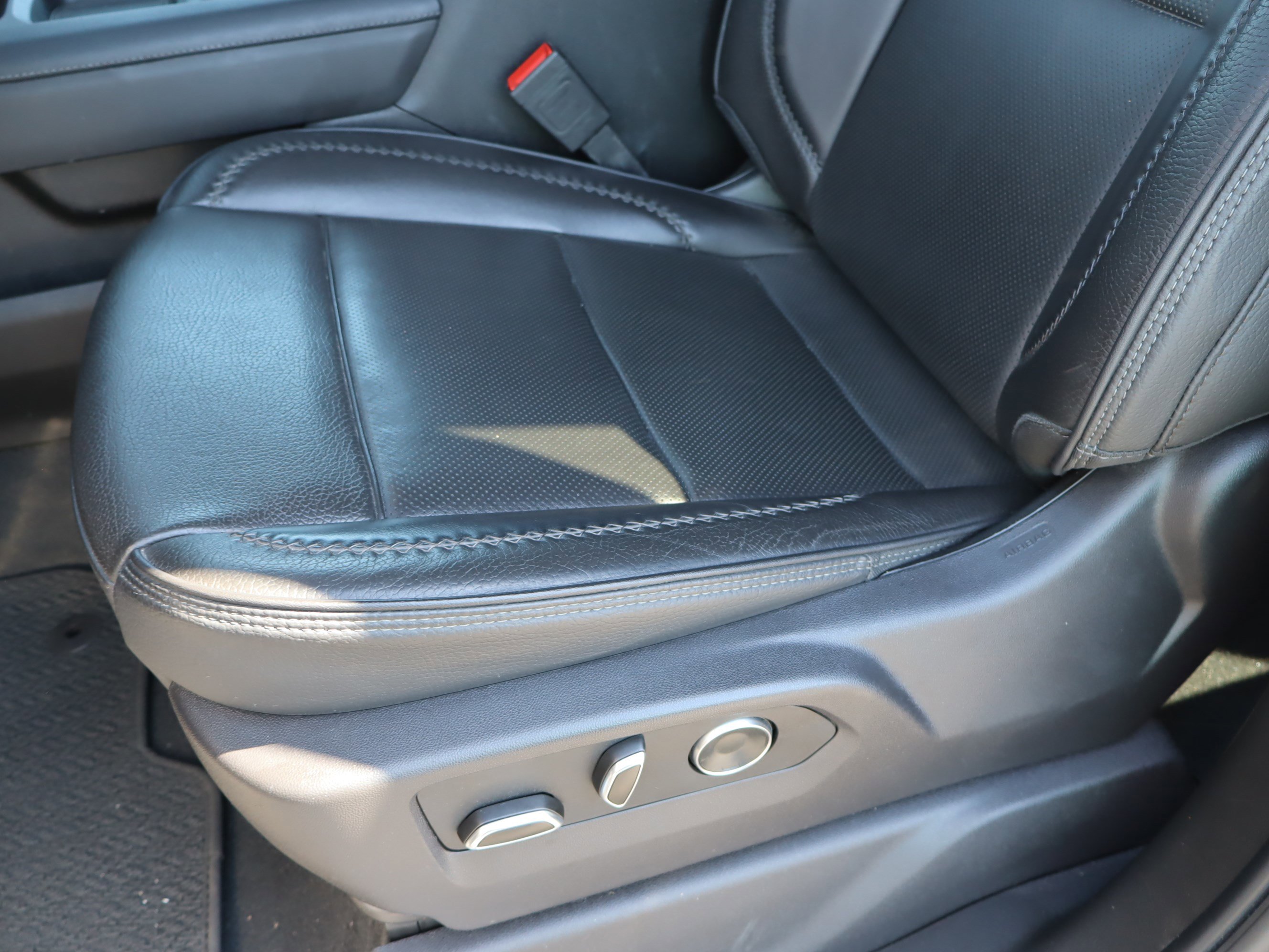 Certified 2024 GMC Sierra 2500 Denali w/ Denali Reserve Package image 22