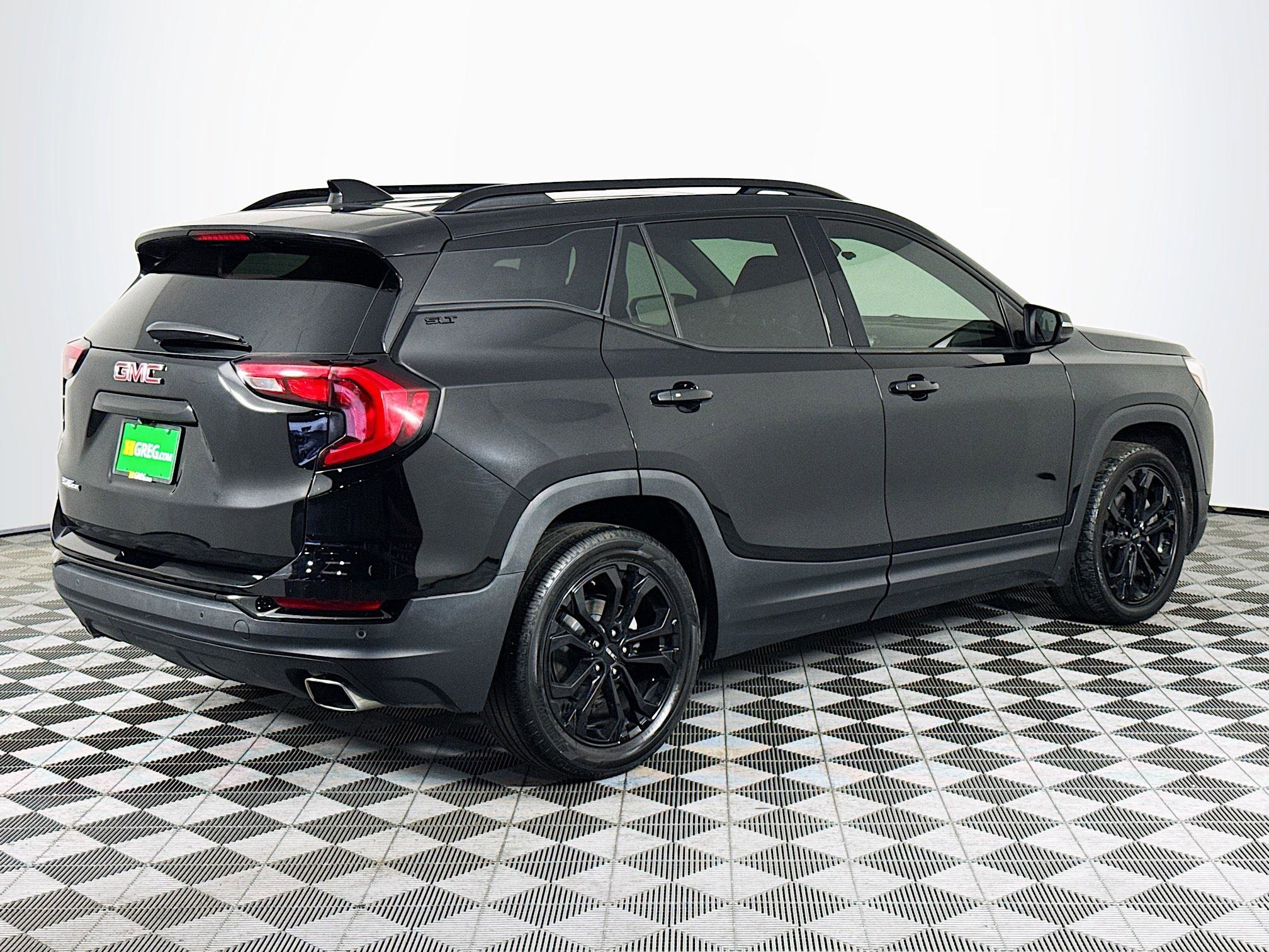 Used 2020 GMC Terrain SLT w/ Preferred Package image 10