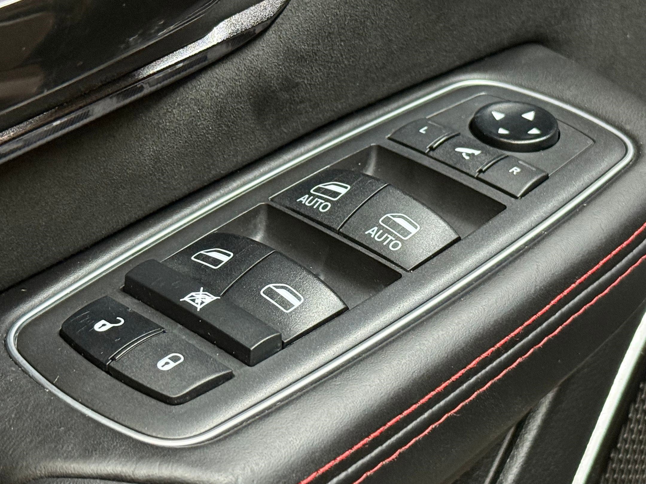 Used 2021 RAM 1500 TRX w/ TRX Lanuch Edition image 26