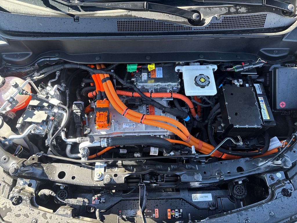 New 2027 Chevrolet Bolt LT w/ Comfort Package image 21