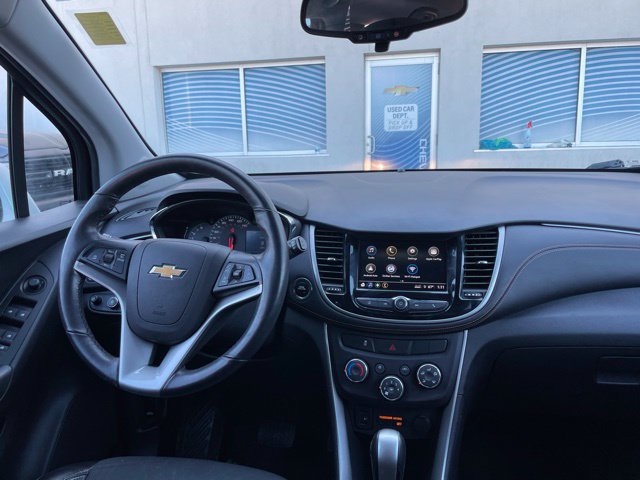 Used 2018 Chevrolet Trax LT w/ LT Convenience Package AWD/4WD image 20