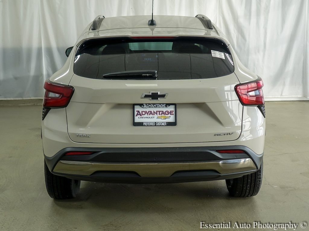 New 2026 Chevrolet Trax ACTIV w/ Driver Confidence Package FWD image 6
