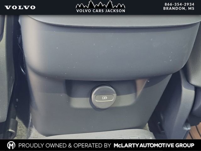 New 2026 Volvo XC60 B5 Plus w/ Protection Package Premier image 18