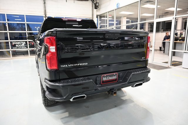 Used 2021 Chevrolet Silverado 1500 LT Trail Boss w/ Convenience Package II image 6