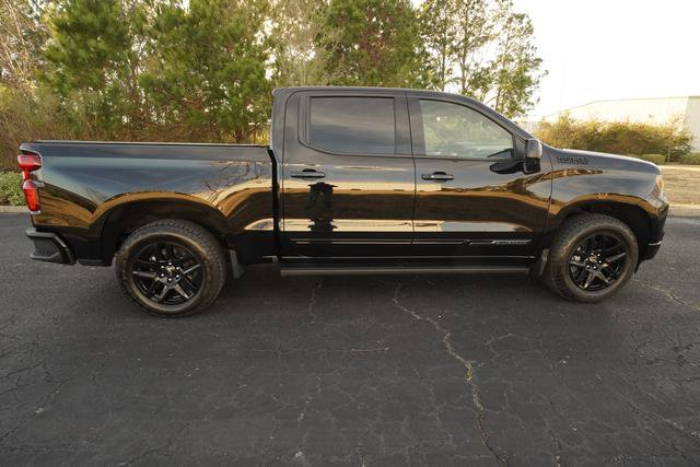 Used 2024 Chevrolet Silverado 1500 High Country w/ Midnight Edition image 2