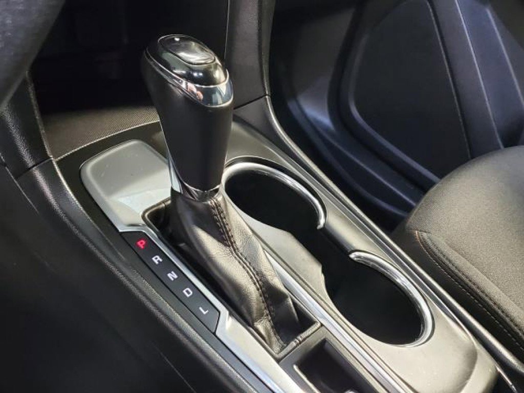 Used 2018 Chevrolet Equinox LT image 24