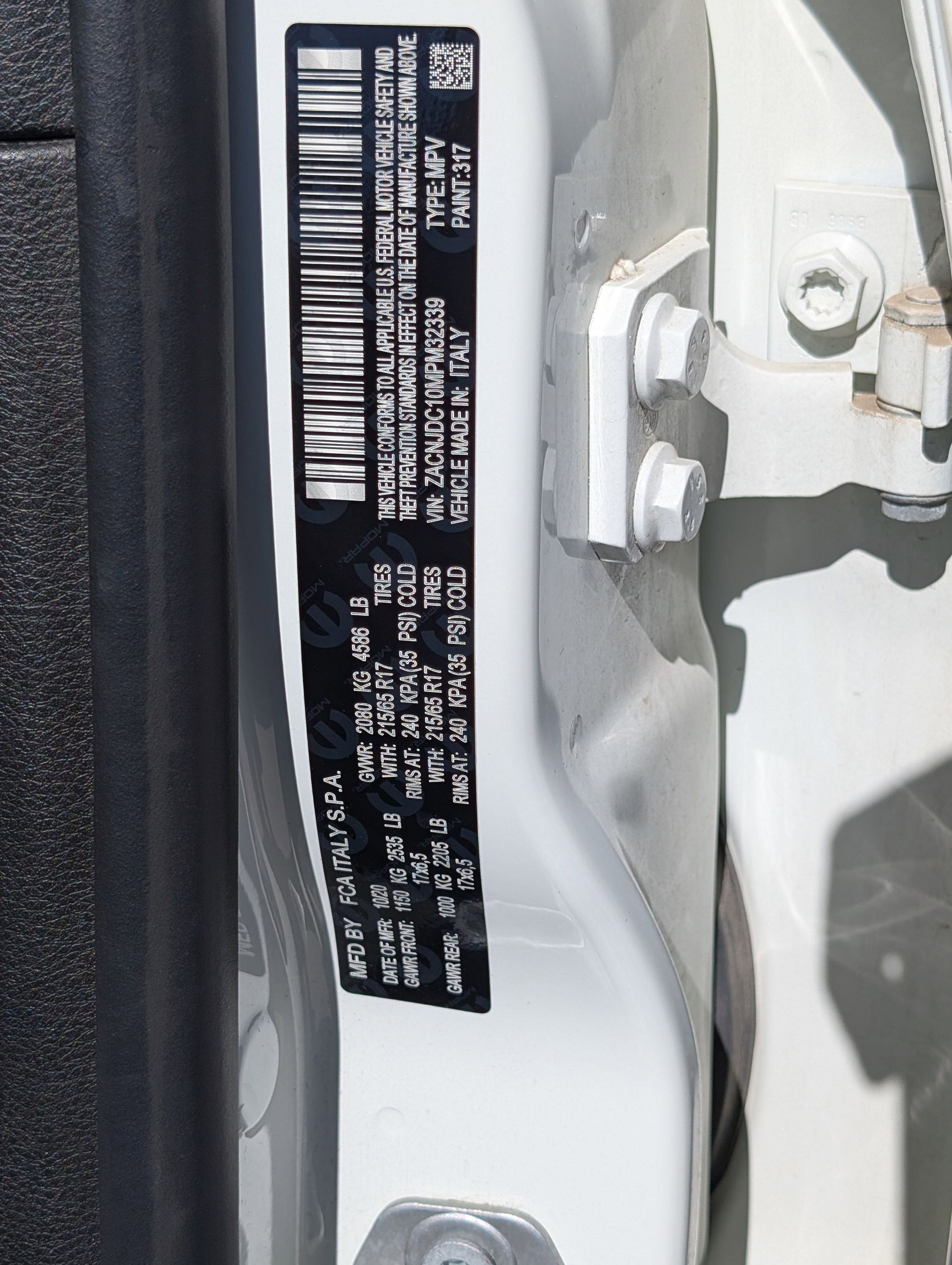 Used 2021 Jeep Renegade Trailhawk AWD/4WD image 32