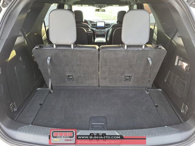 Used 2020 Ford Explorer XLT w/ Equipment Group 202A image 8