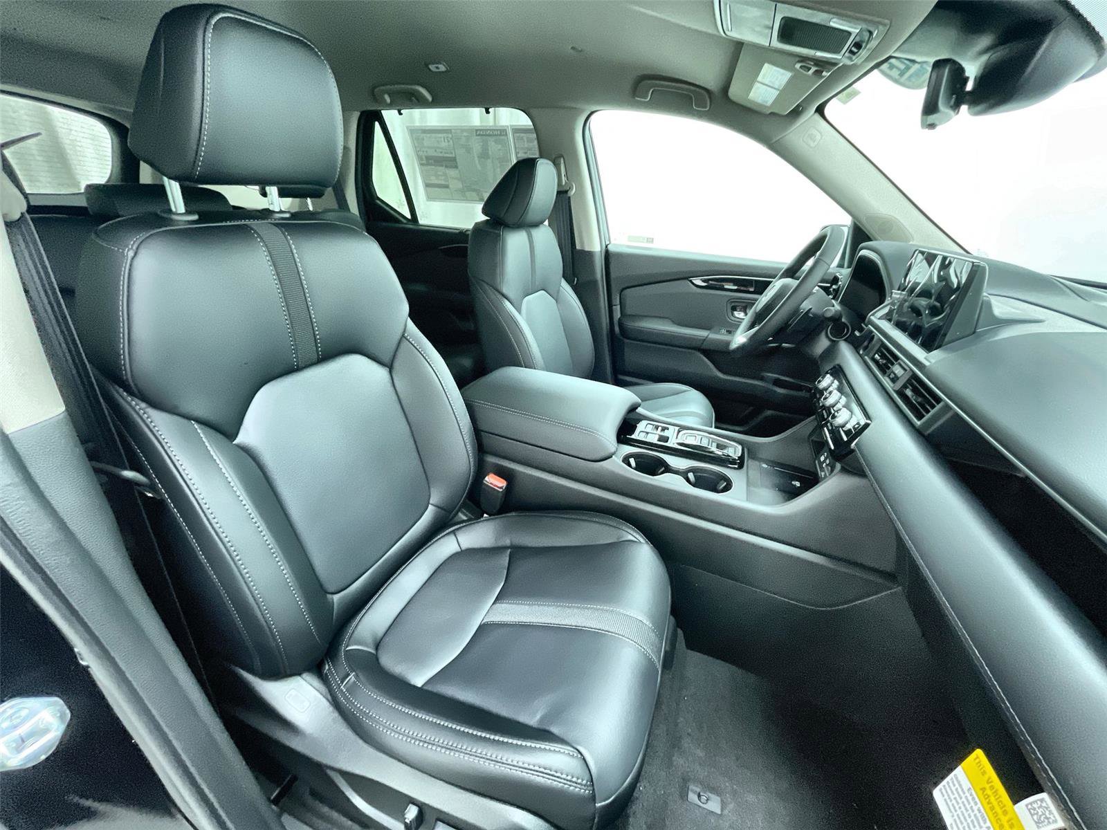 New 2025 Honda Pilot EX-L image 29