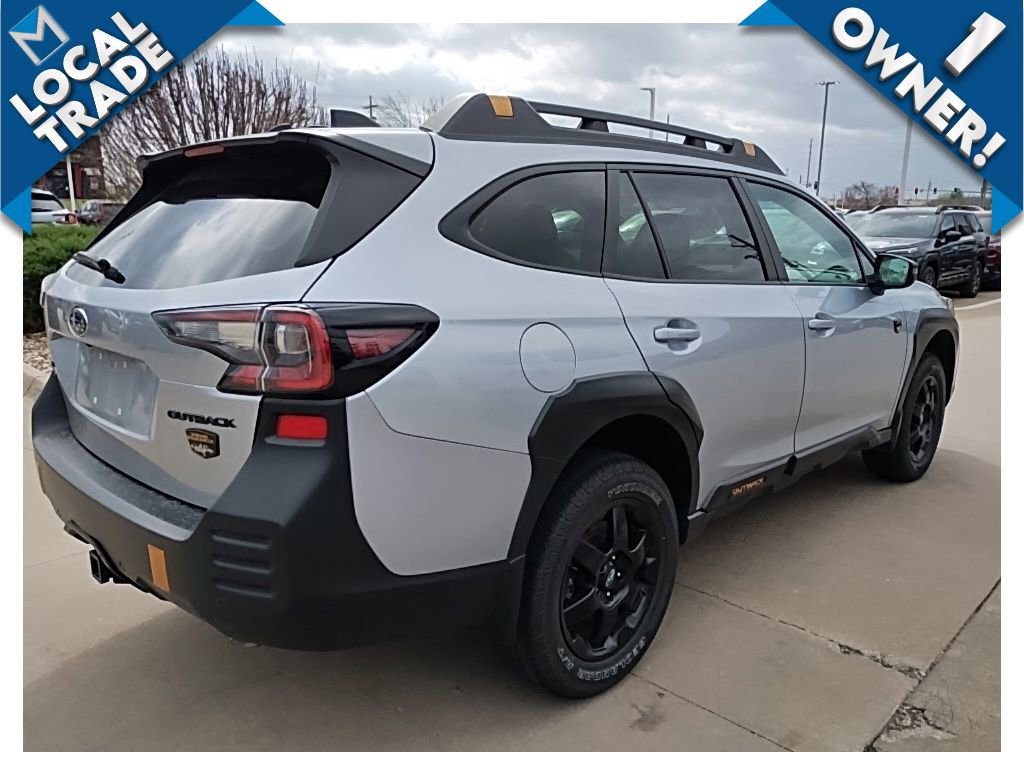 Used 2022 Subaru Outback Wilderness image 7