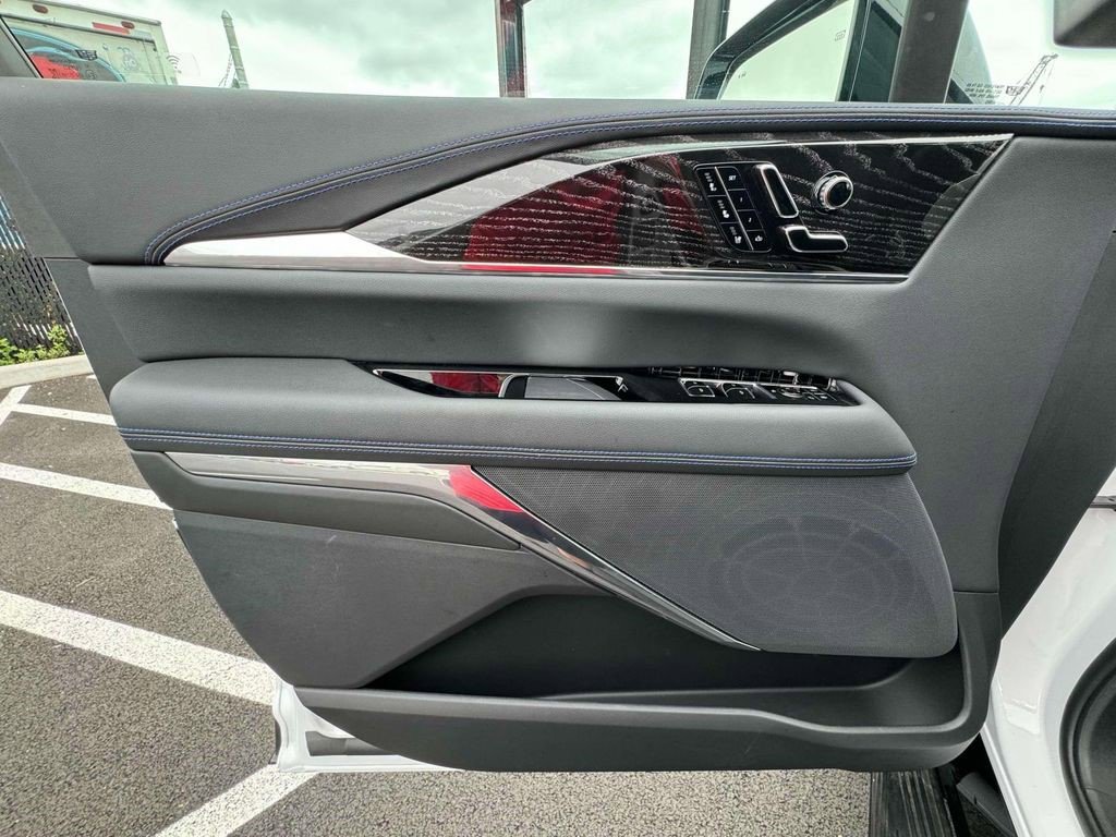 Certified 2025 Cadillac Escalade IQ Luxury 1 image 14
