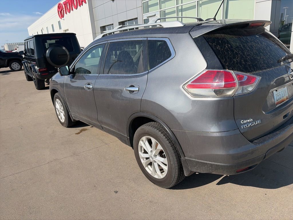 Used 2016 Nissan Rogue SV w/ SV Premium Package AWD/4WD image 5