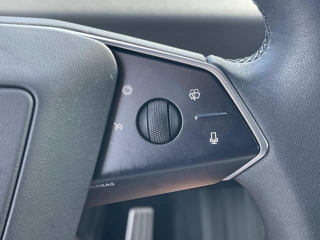 Used 2024 Tesla Cybertruck AWD Crew Cab image 34