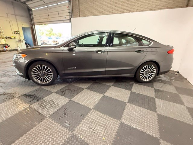 Used 2017 Ford Fusion Titanium FWD image 8