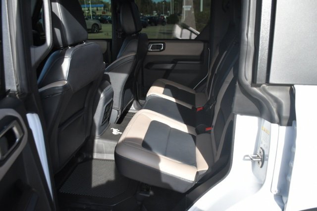 Used 2024 Ford Bronco Wildtrak image 13