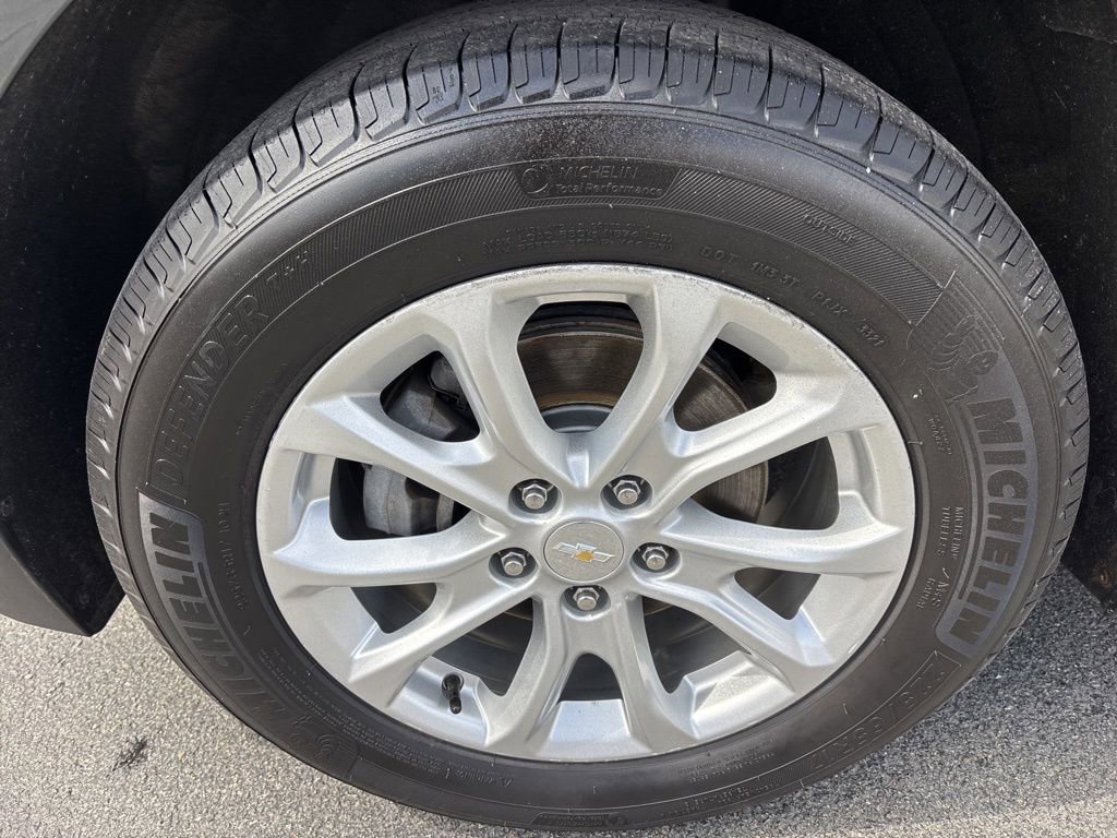 Used 2018 Chevrolet Equinox LT image 10