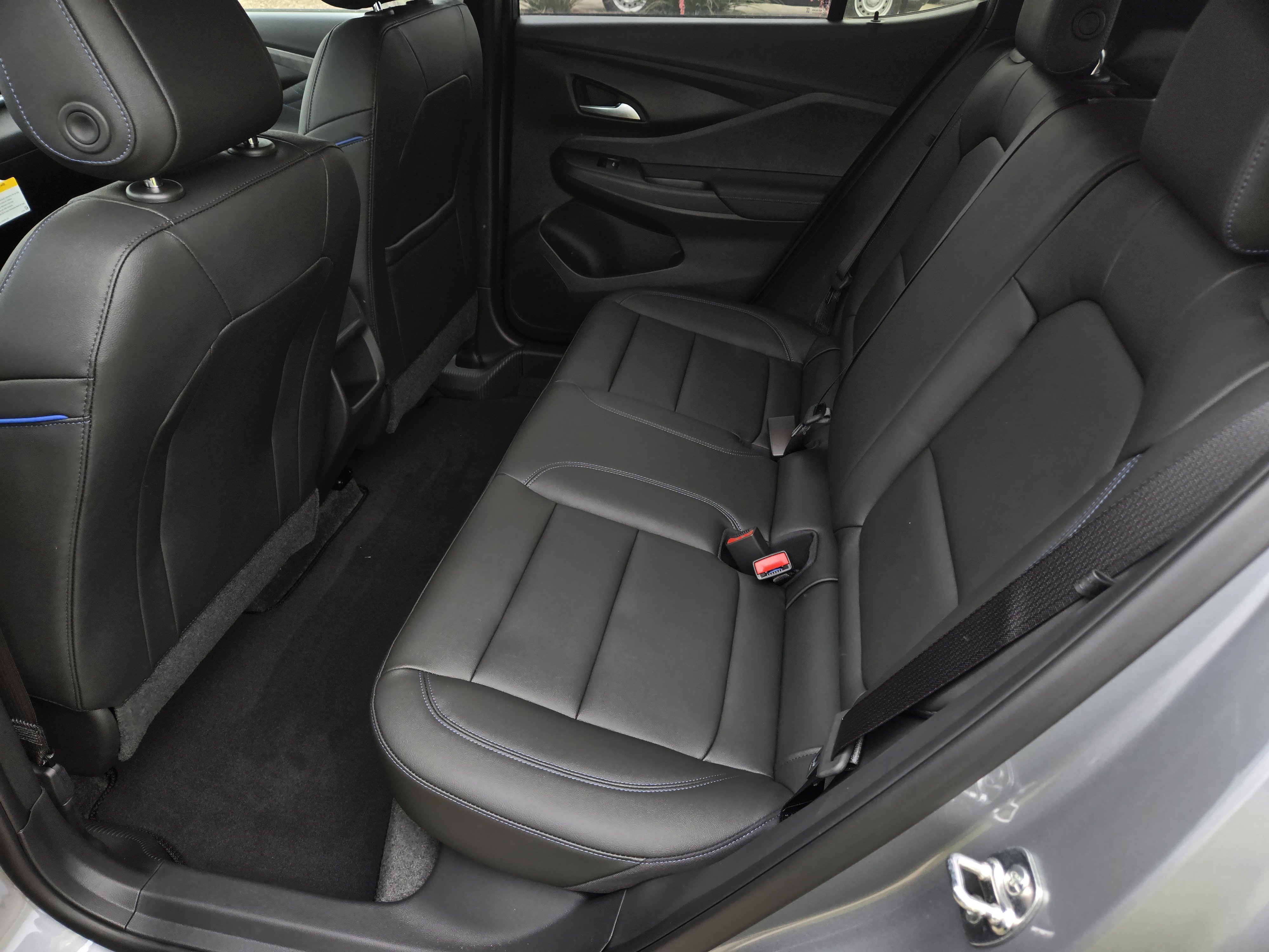 New 2026 Buick Envista Sport Touring FWD image 17