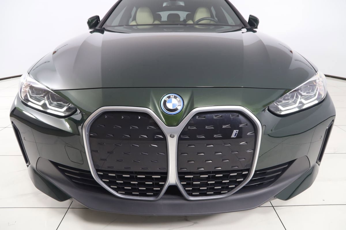 Used 2023 BMW i4 eDrive35 w/ Premium Package RWD image 50