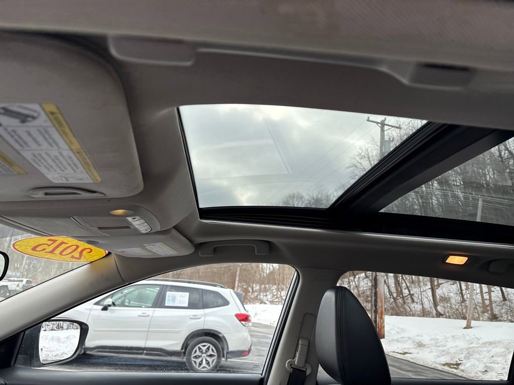 Used 2015 Nissan Rogue SL w/ SL Premium Package image 12