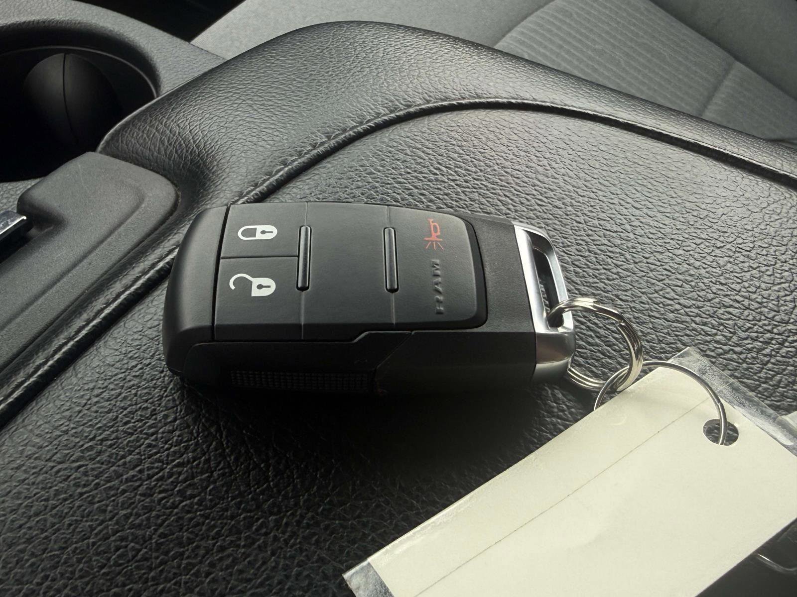 Used 2024 RAM 3500 SLT w/ Quick Order Package 2YG SLT image 31