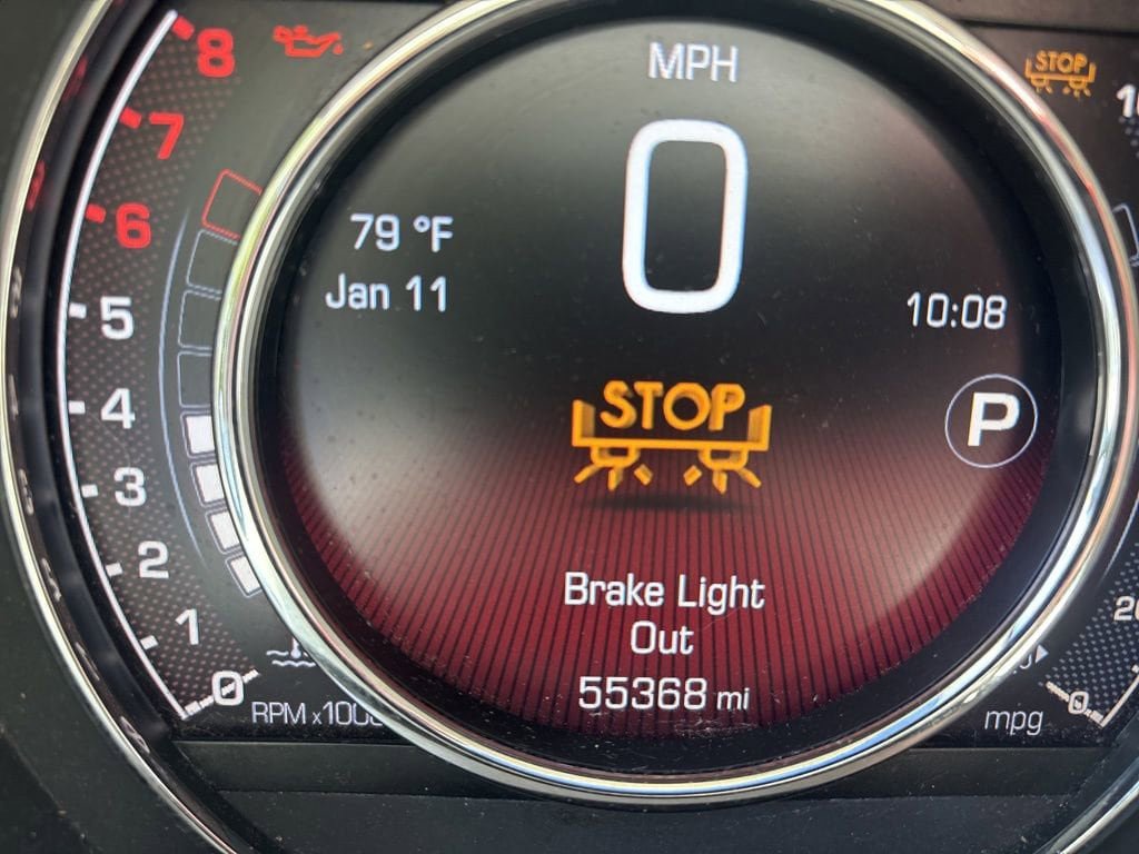 Used 2019 FIAT 500 Lounge FWD image 8
