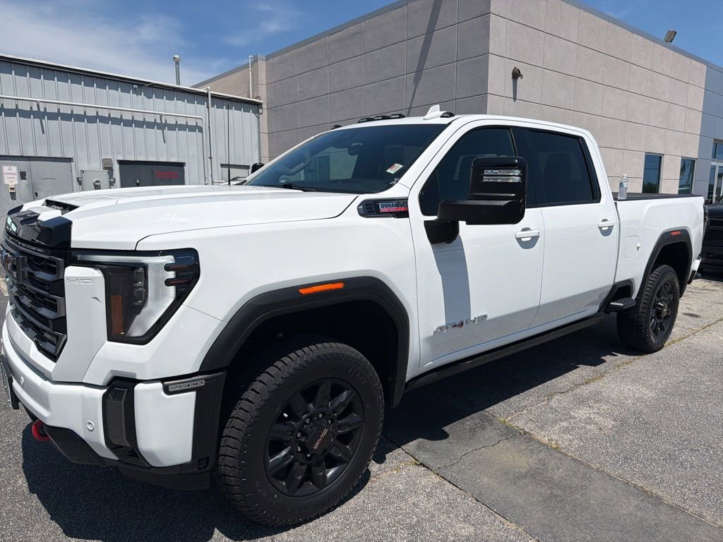 Used 2024 GMC Sierra 2500 AT4 w/ AT4 Premium Plus Package AWD/4WD image 24