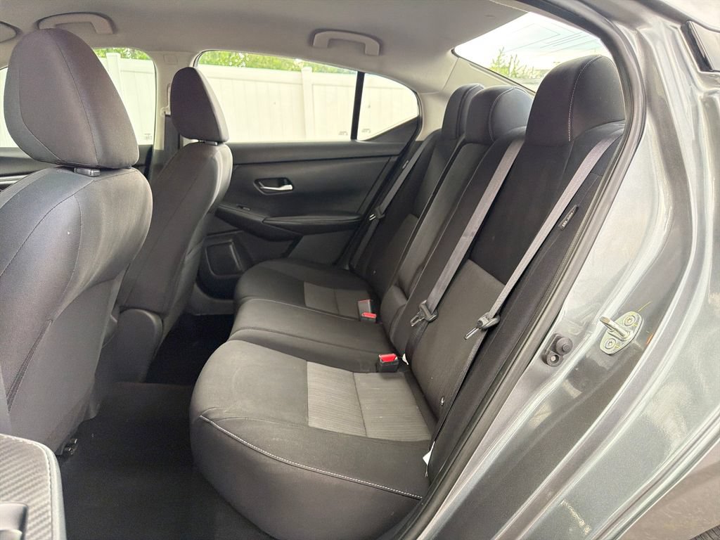 Used 2022 Nissan Sentra SV FWD image 24