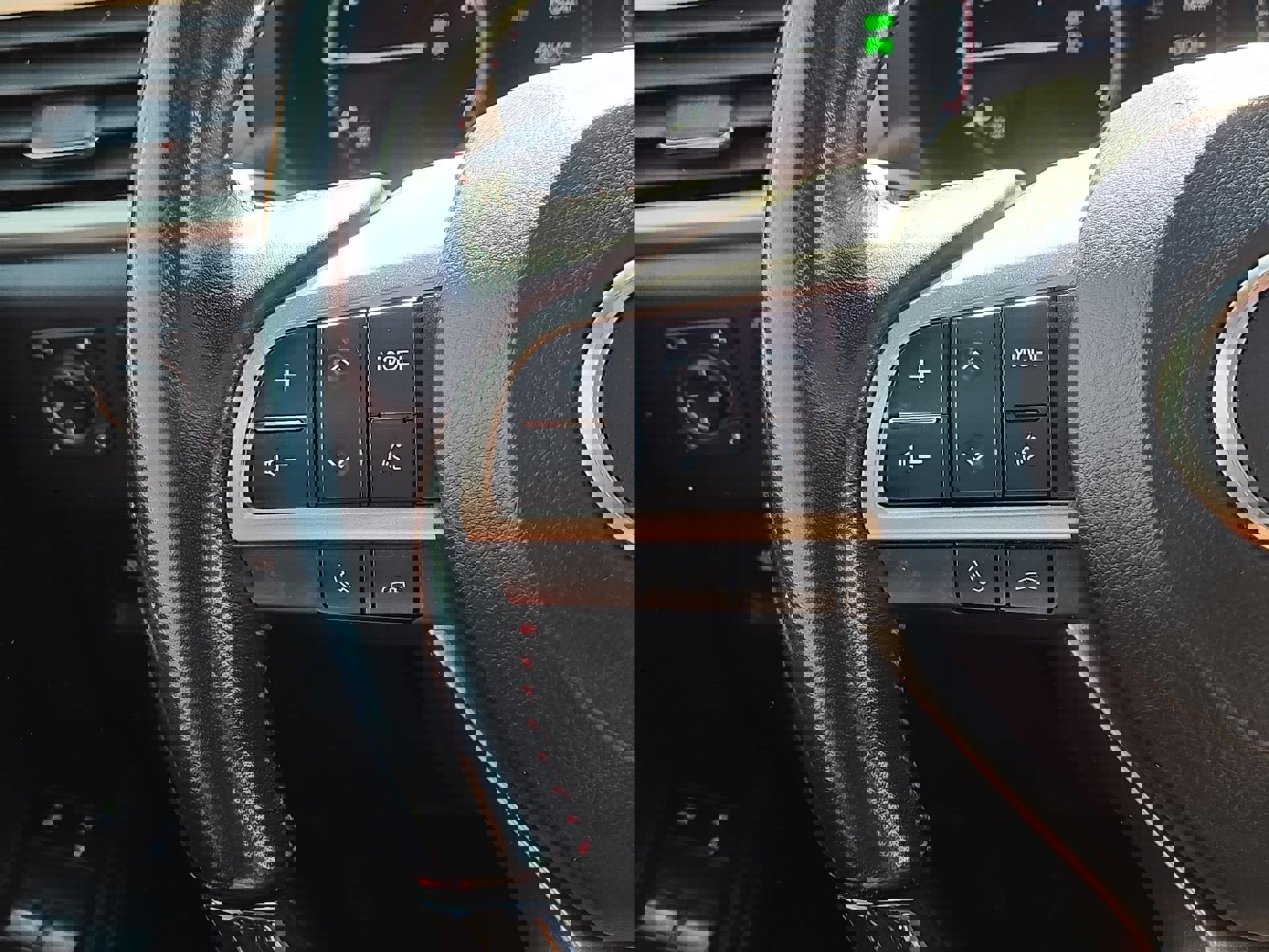 Used 2021 Lexus GX 460 Luxury w/ Accessory Package image 21