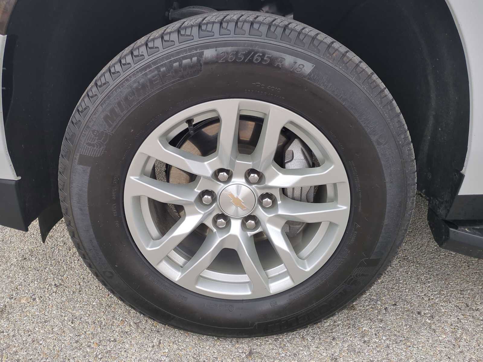 Used 2024 Chevrolet Tahoe LS w/ Driver Alert Package RWD image 33