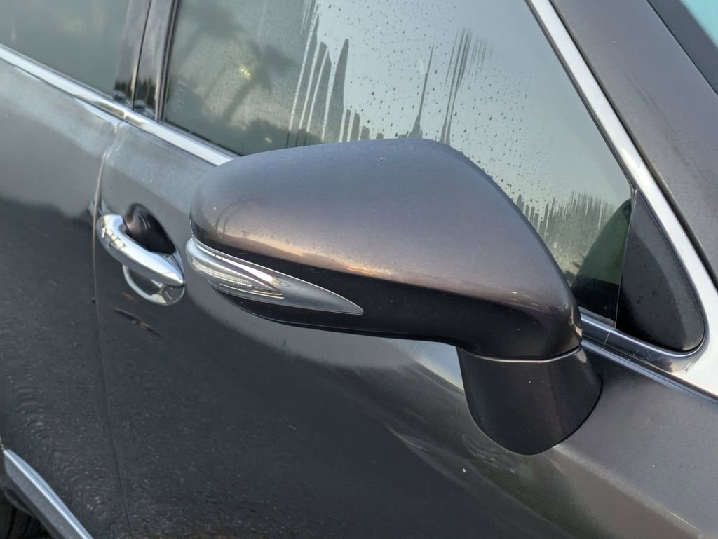 Used 2010 Lexus ES 350 FWD image 11
