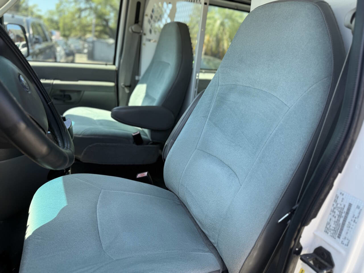 Used 2008 Ford E-250 and Econoline 250 RWD image 11