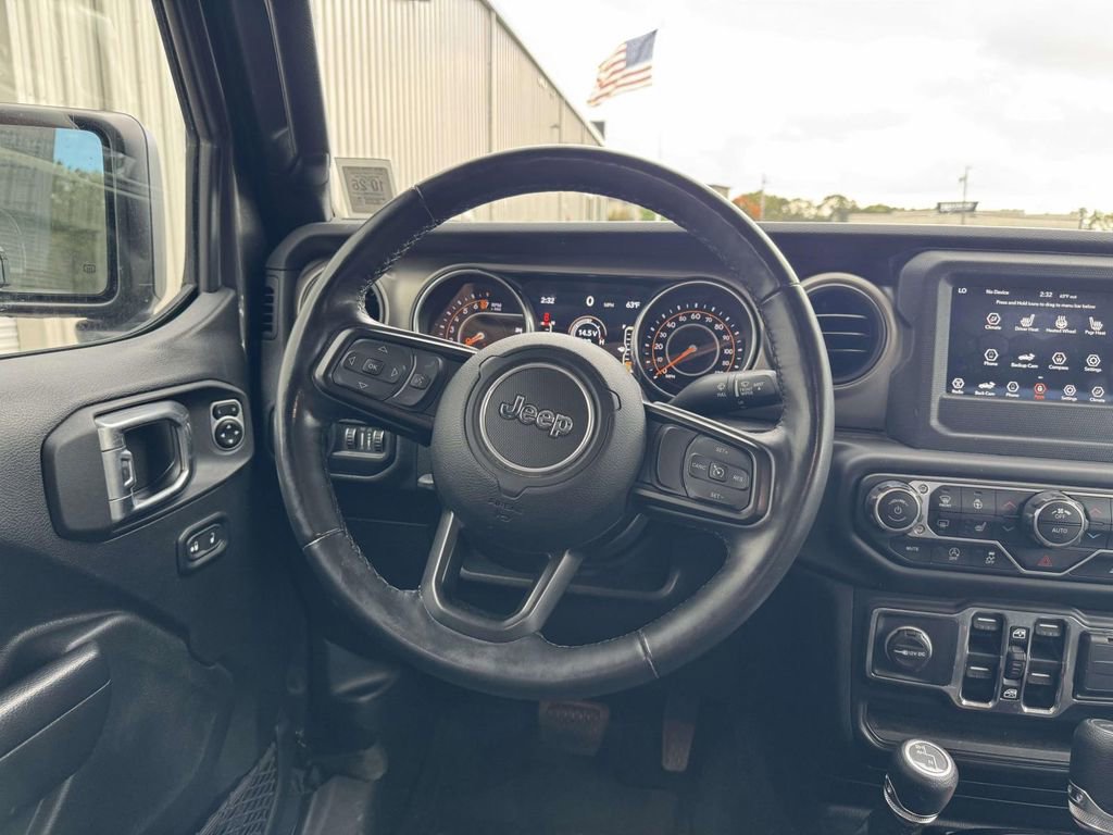 Used 2021 Jeep Gladiator Sport image 13