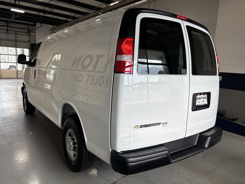 New 2025 Chevrolet Express 2500 w/ Driver Convenience Package image 33