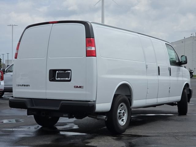 New 2025 GMC Savana 3500 Extended w/ Driver Convenience Package RWD image 16