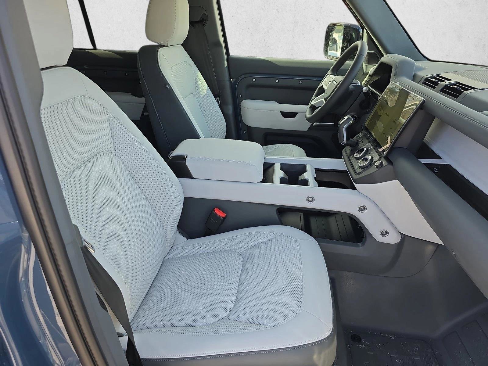 New 2026 Land Rover Defender 110 S AWD/4WD image 10