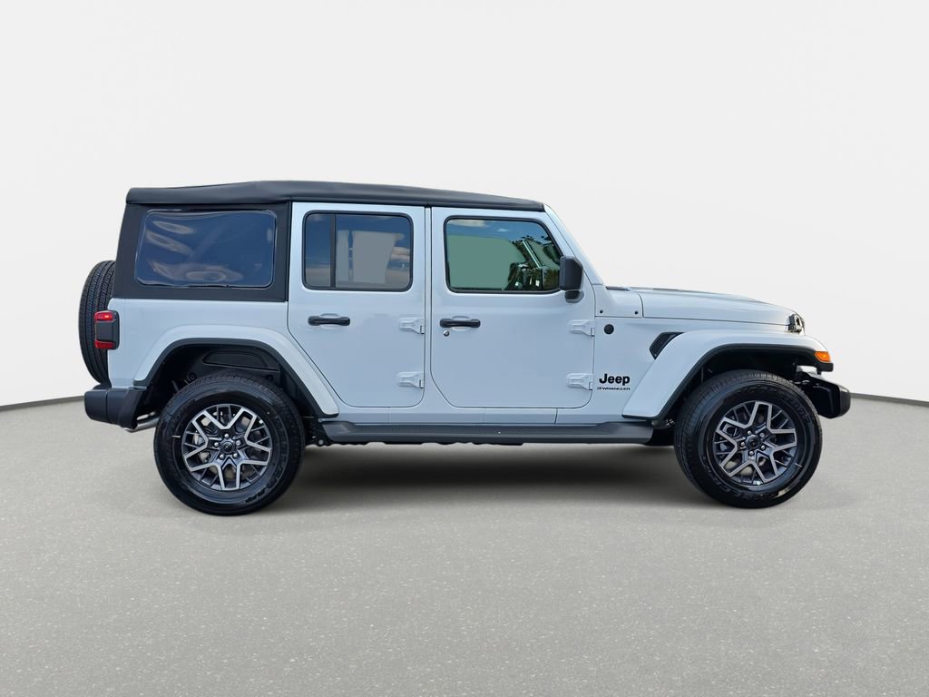 New 2025 Jeep Wrangler Unlimited Sahara AWD/4WD image 4