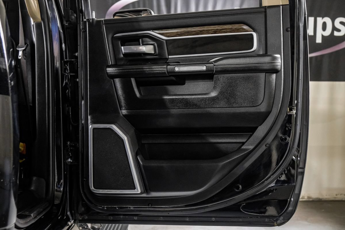 Used 2019 RAM 3500 Laramie AWD/4WD image 38
