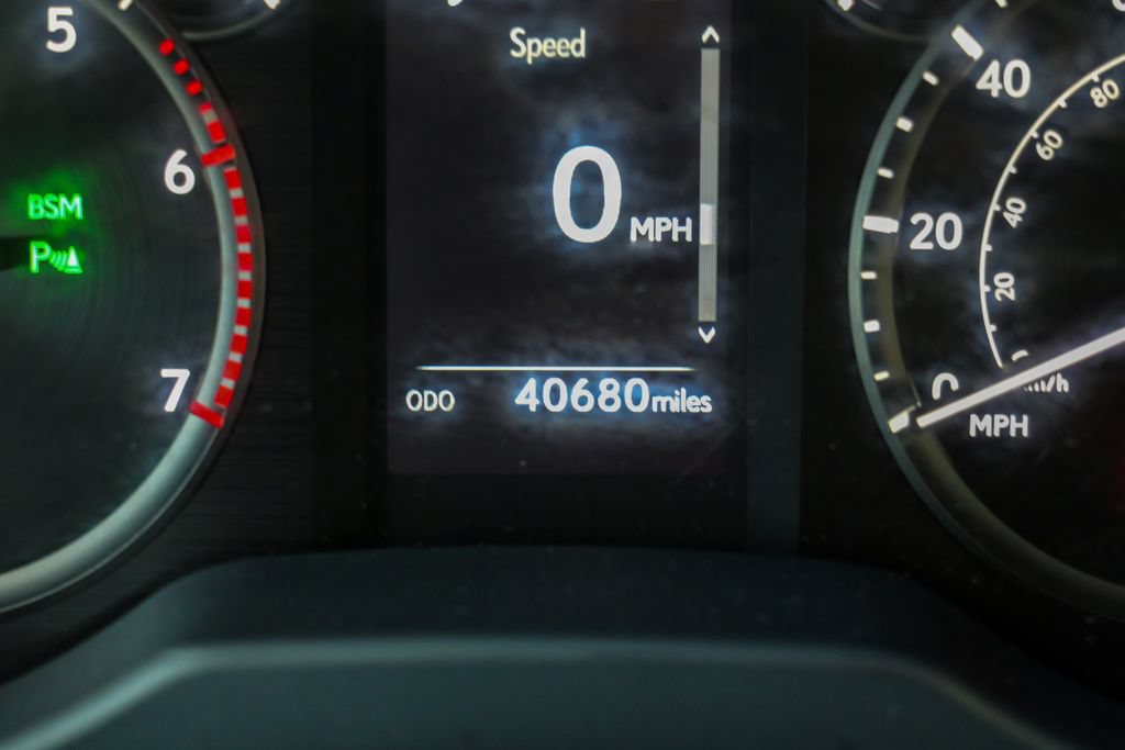 Used 2023 Lexus GX 460 Premium AWD/4WD image 50