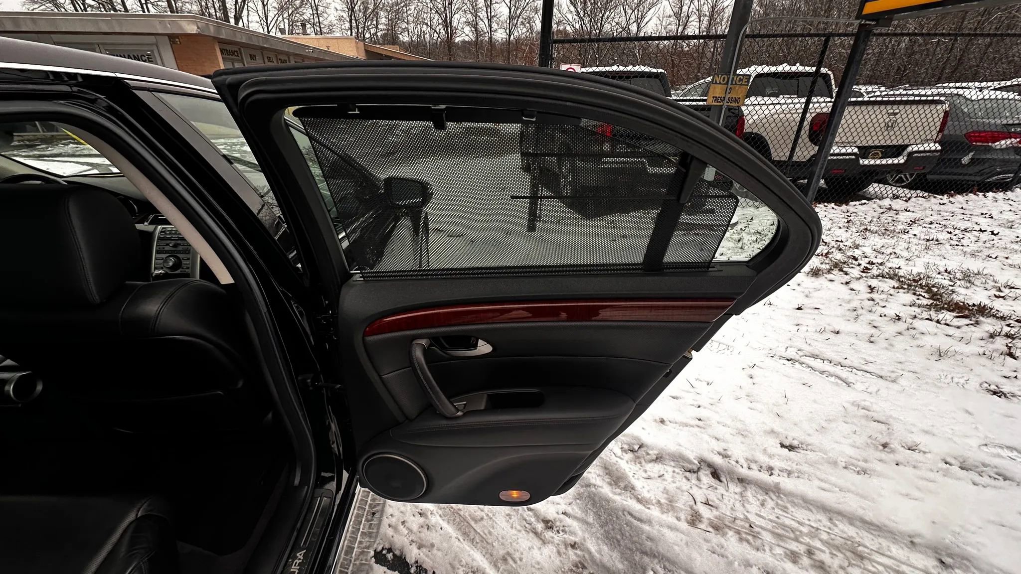 Used 2011 Acura RL image 29