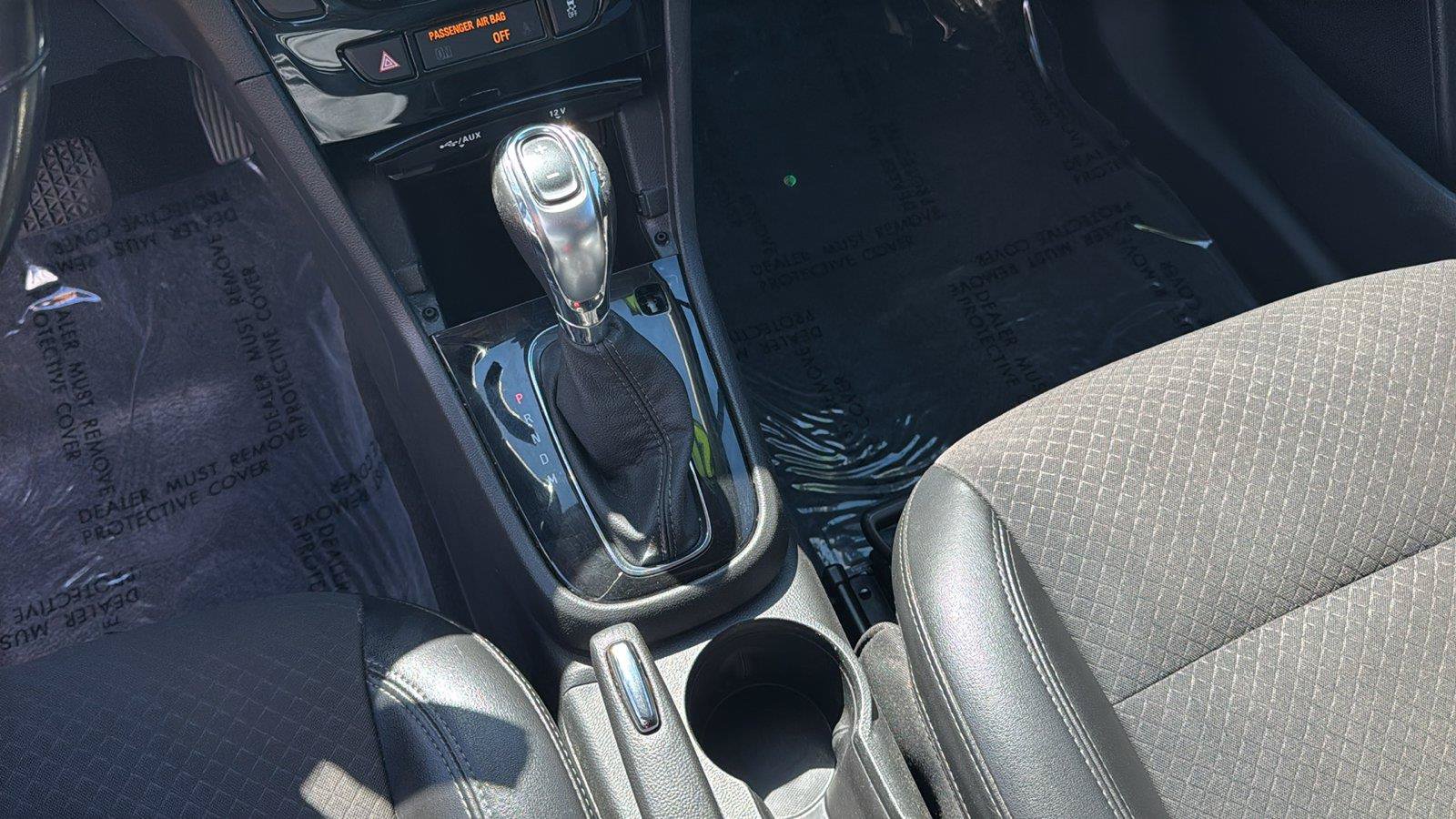 Used 2020 Buick Encore Preferred FWD image 18