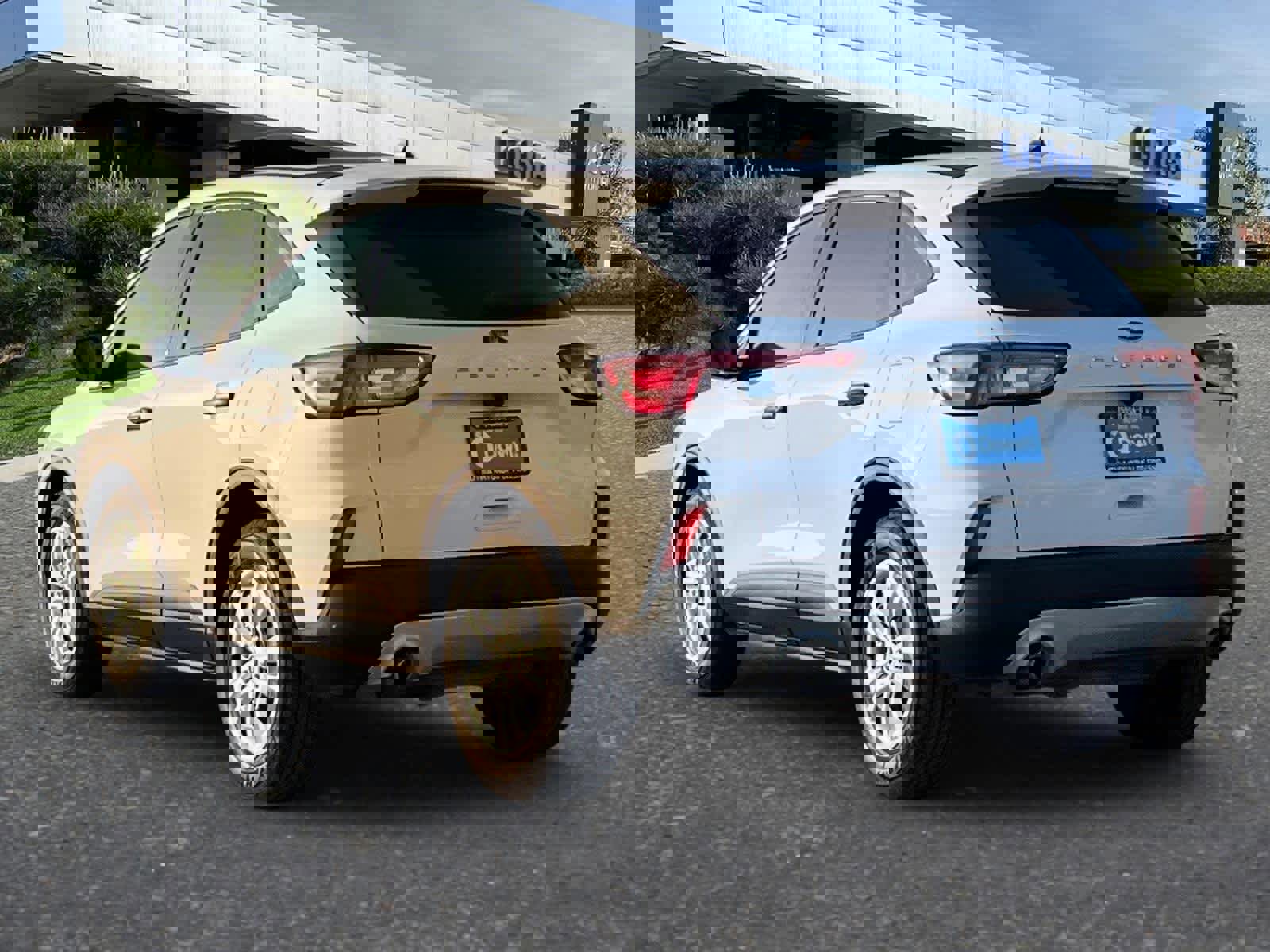 Used 2020 Ford Escape S image 7