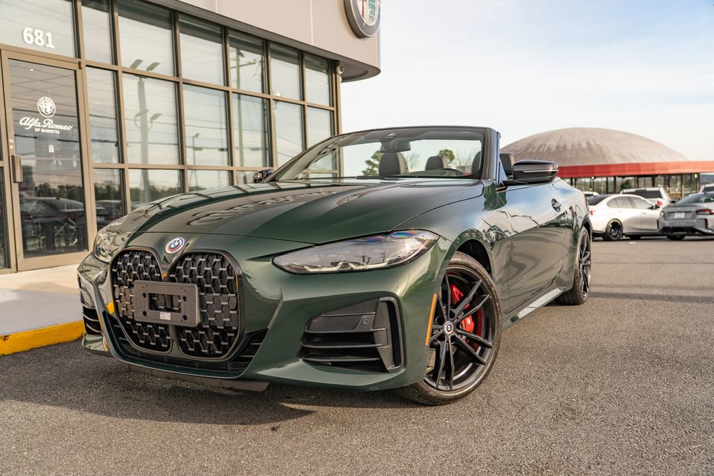 Used 2023 BMW 440i xDrive Convertible w/ Premium Package image 3