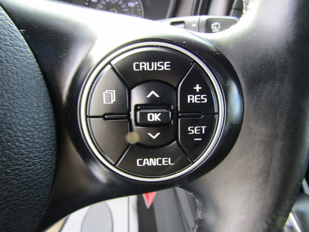 Used 2021 Kia Soul GT-Line FWD image 24