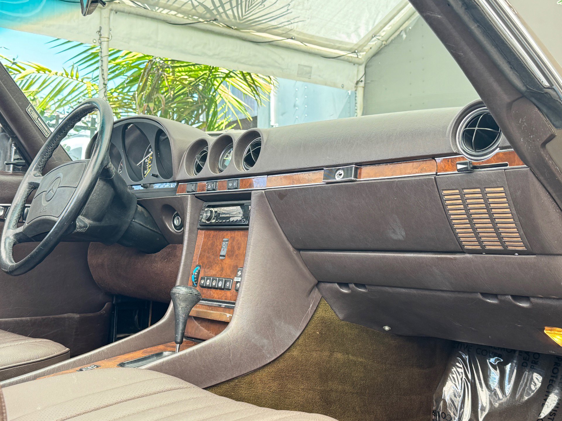 Used 1987 Mercedes-Benz 560 SL image 32