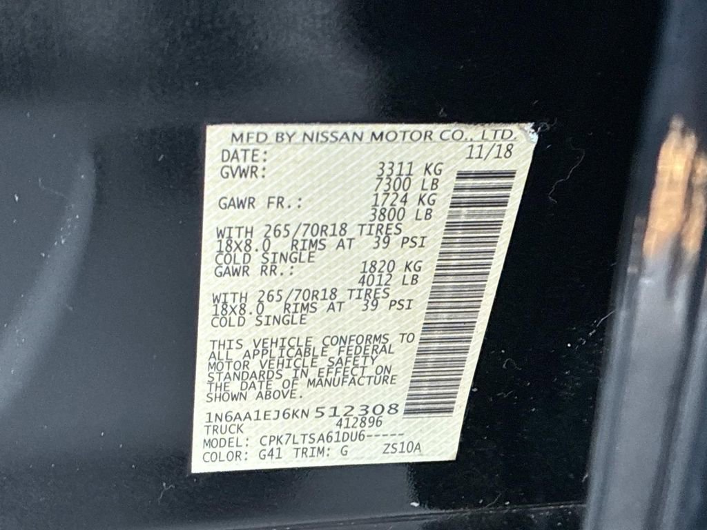 Used 2019 Nissan Titan SV image 22